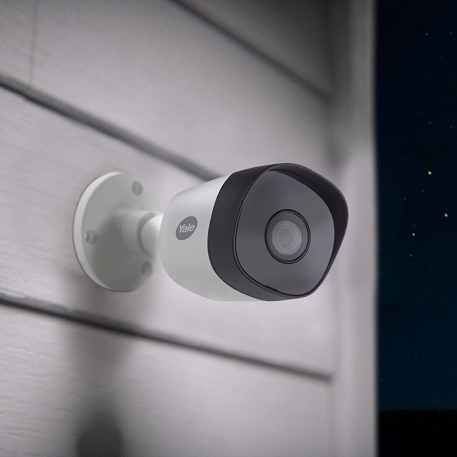 Yale SV-4C-4ABFX-2 Smart Home CCTV Kit - alternate view